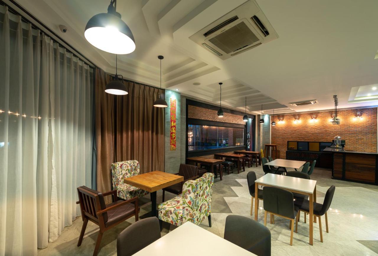 S Park Design Hotel Vientiane Eksteriør billede
